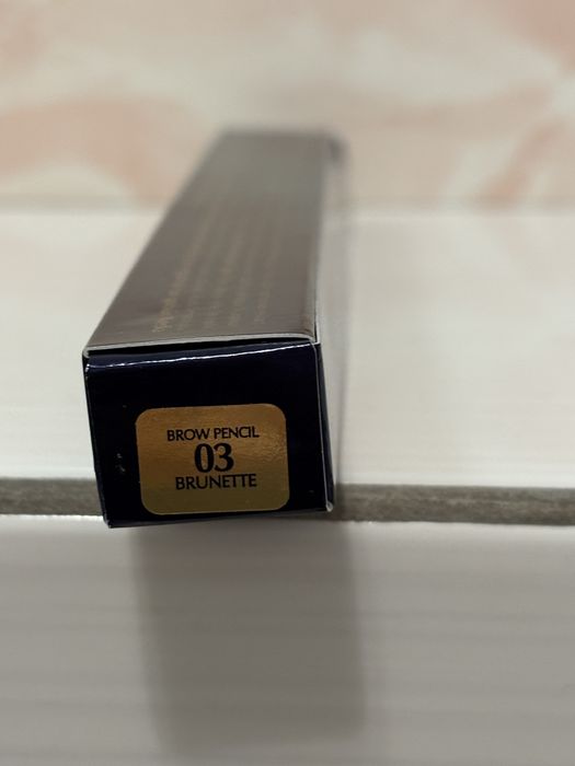 Kredka do brwi Estee Lauder