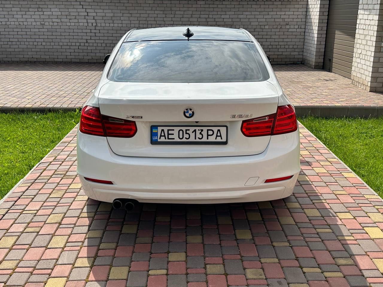 Продам BMW F30 328i