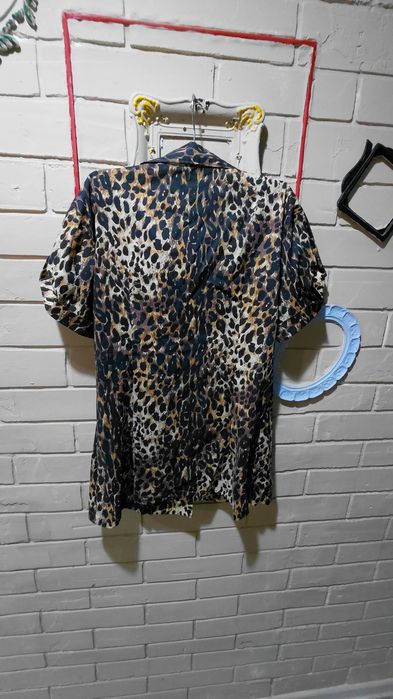 Женская рубашка.