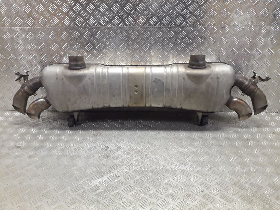 Bmw 5 g30 m-pakiet m550 f90  tłumik wydech