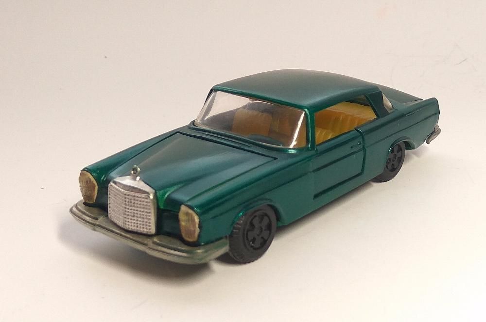 Mercedes 250SE ДФИ Раритет из СССР 1/43 и модель