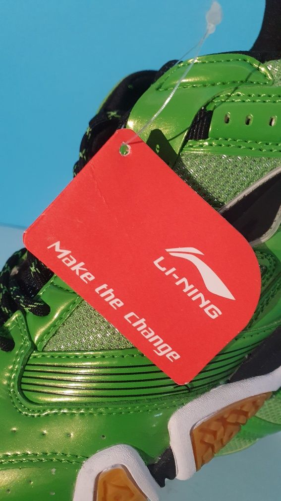 Buty sportowe Li -Ning Hero Badminton rozmiar 44 / wkładka 27 cm
