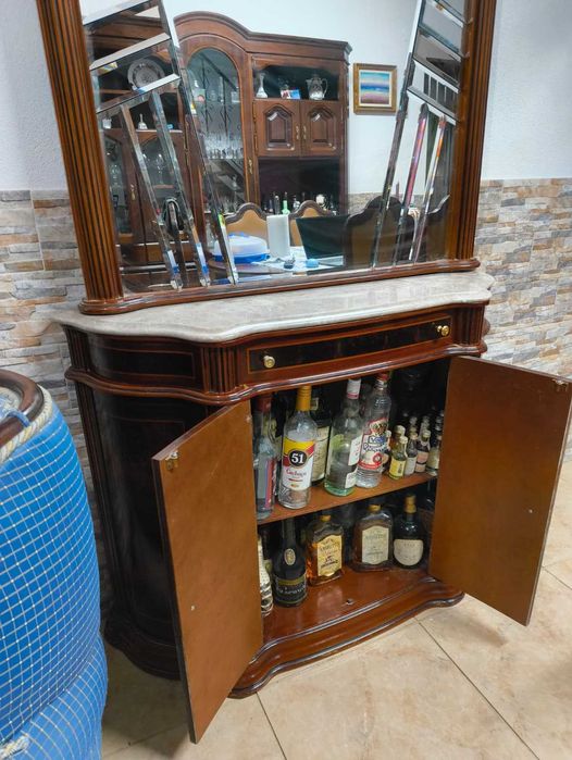 Móvel c/ espelho hall de entrada