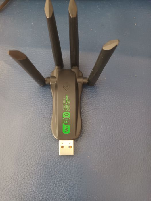 Adaptador USB WiFi + Bluetooth