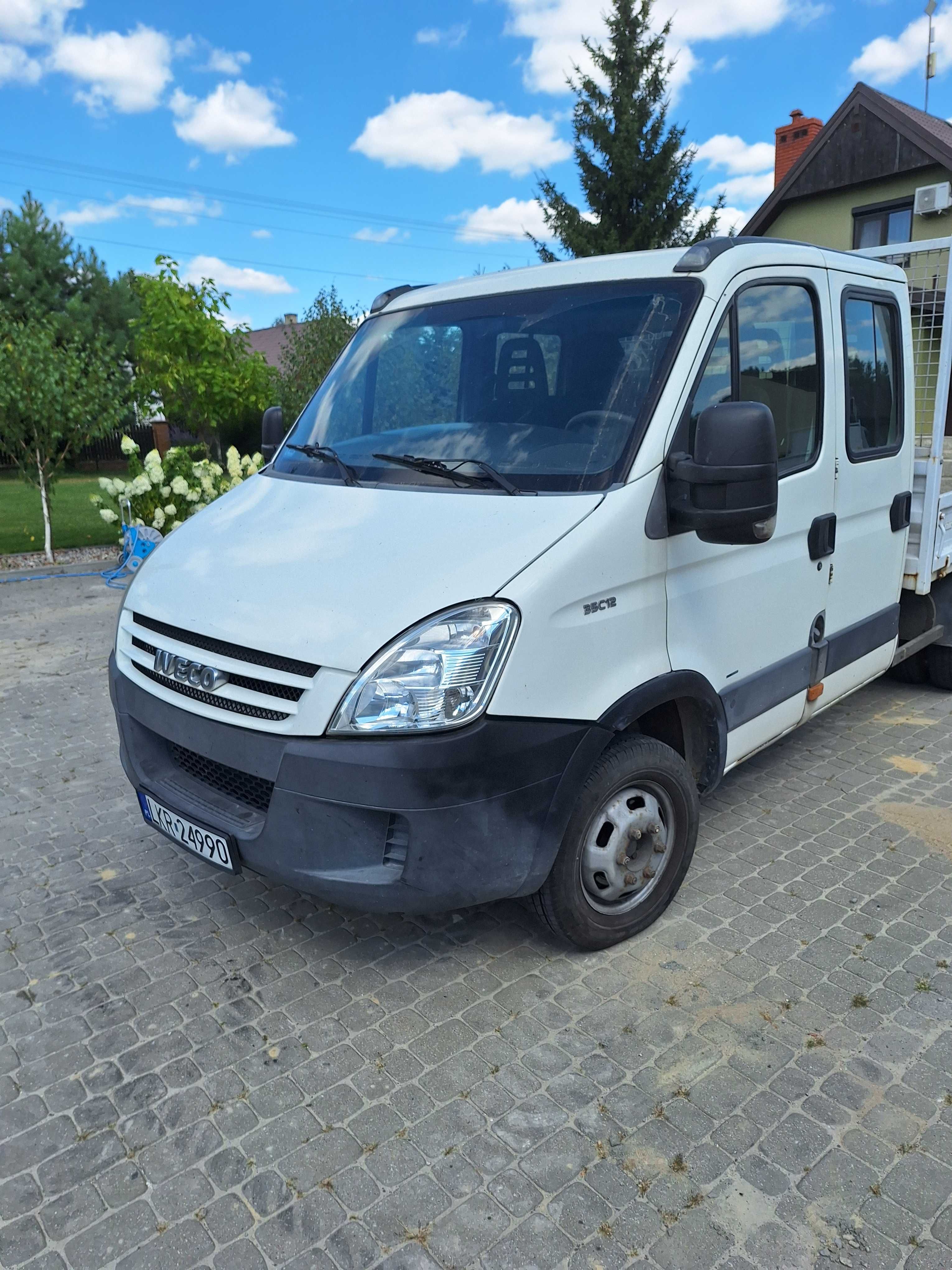 Sprzedam Iveco Daily 35C12D, pojemność 2,3 diesel, 2007 rok, doka