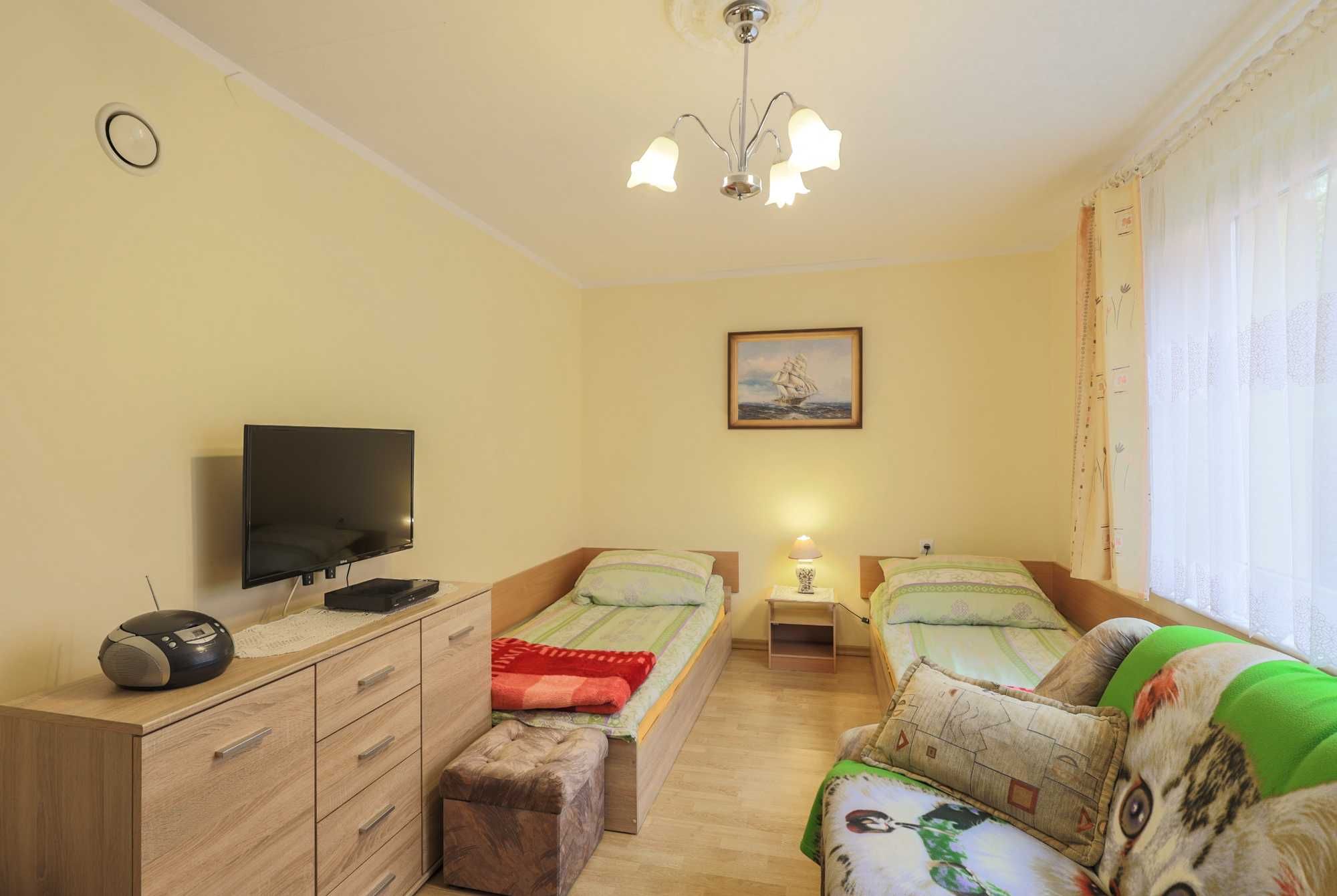 Domek letniskowy nad morzem Rowy 1 2.07- 19.07  400 zł 10 osób