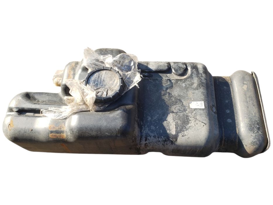 Толивный бак правый руль дизель Nissan Pathfinder R51 разборка