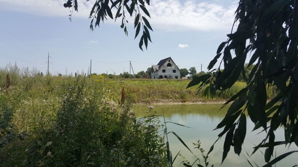 Продам дві суміжні ділянки в районі Карань