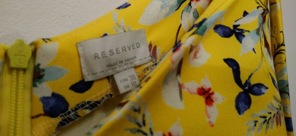 Sukienka Reserved r.38