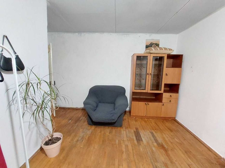 Срочно продам 3к.квартиру на вул.Академіка Янгеля!Новокрымская!Титова!