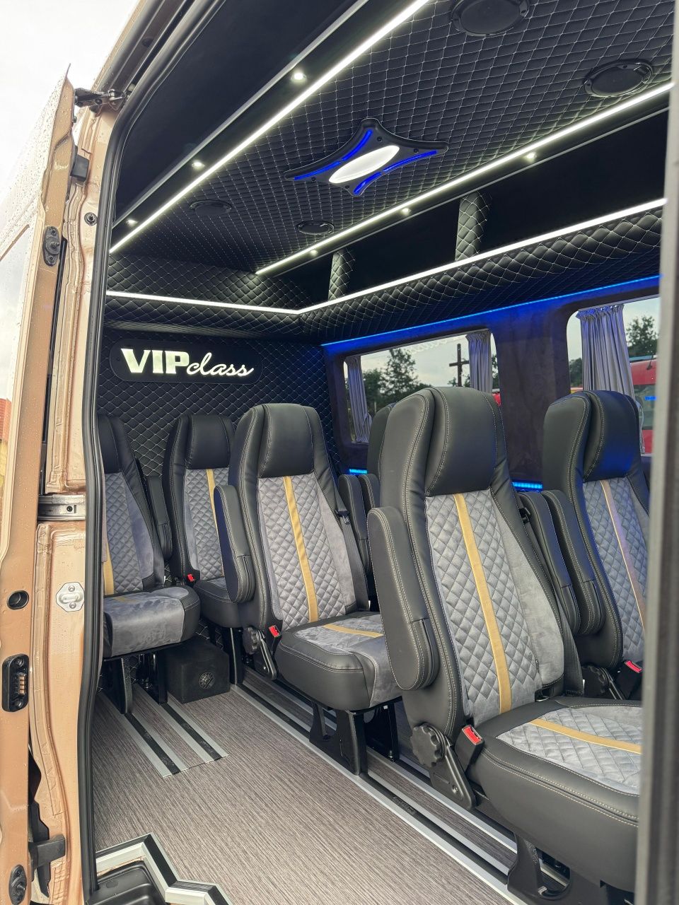 Bus Man  VIP Class  9 osobowy Tv,Lodówka,Automat!!!