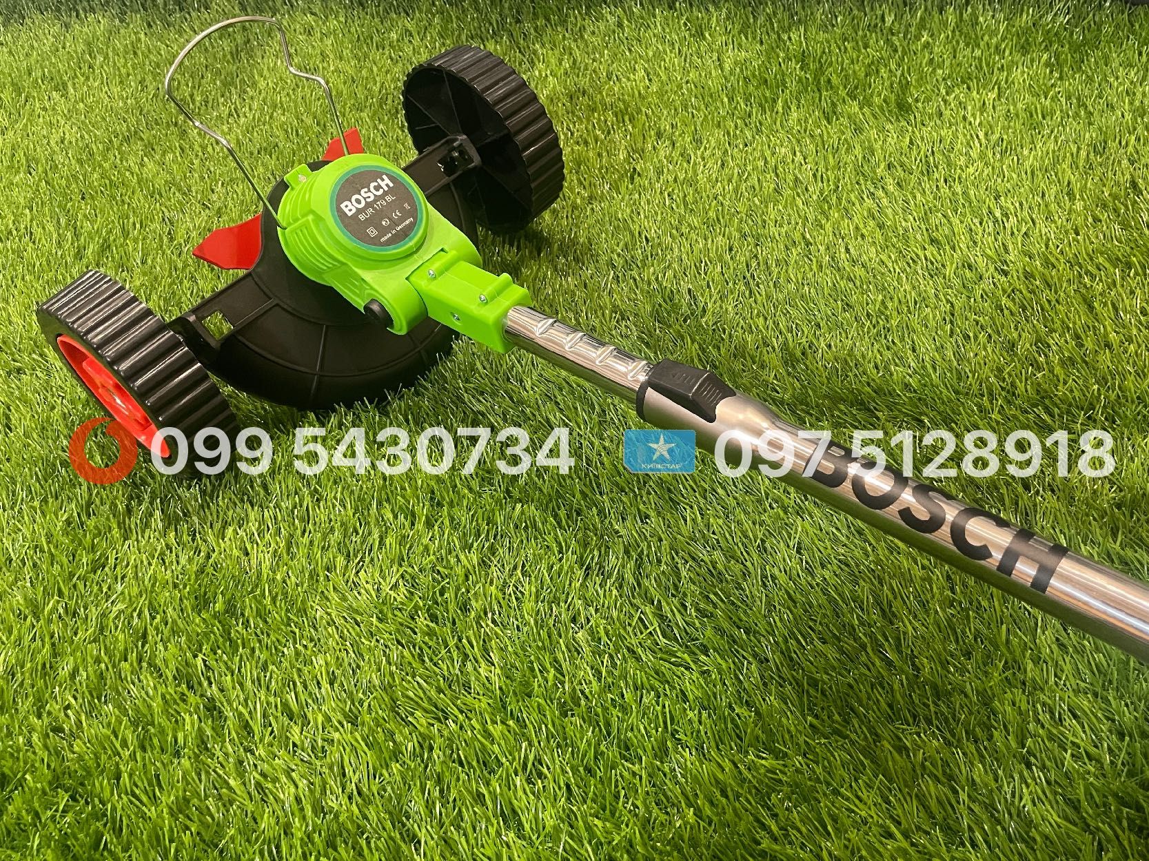 Акумуляторний Триммер + насадка колеса BOSCH BUR179BL 36V 6Ah косарка
