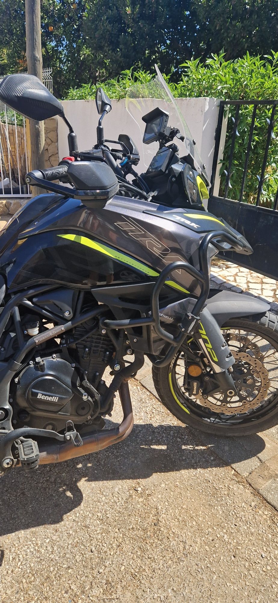 Benelli TRK 702x