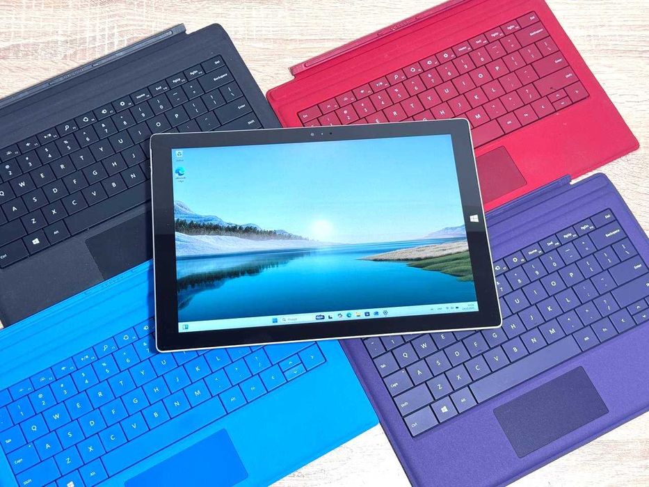 Microsoft Surface Pro 3 • i5-4300U • 4GB RAM • 128GB SSD • Wind 11 Pro