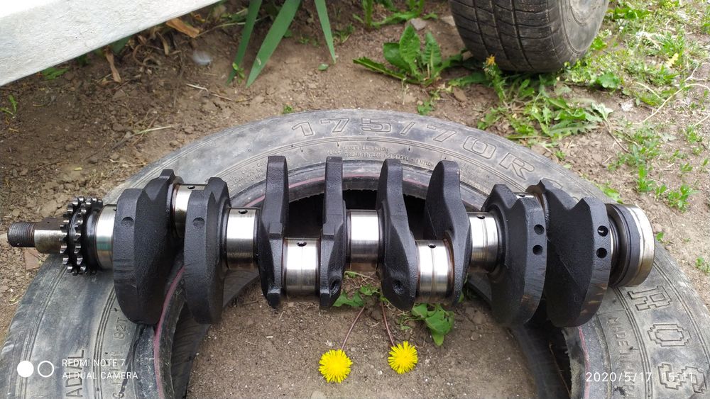 Продам коленвал