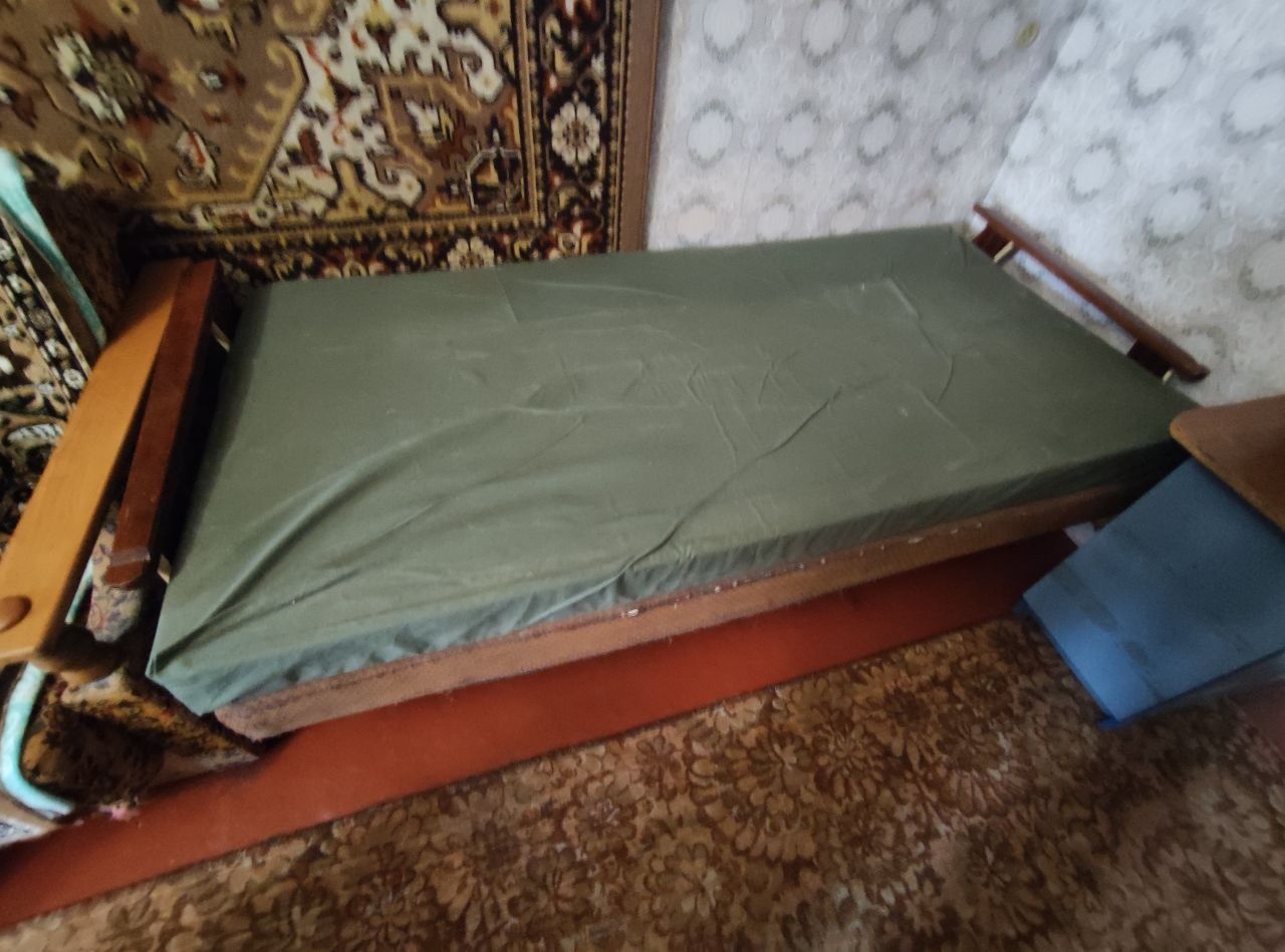 Диван матрас ліжко