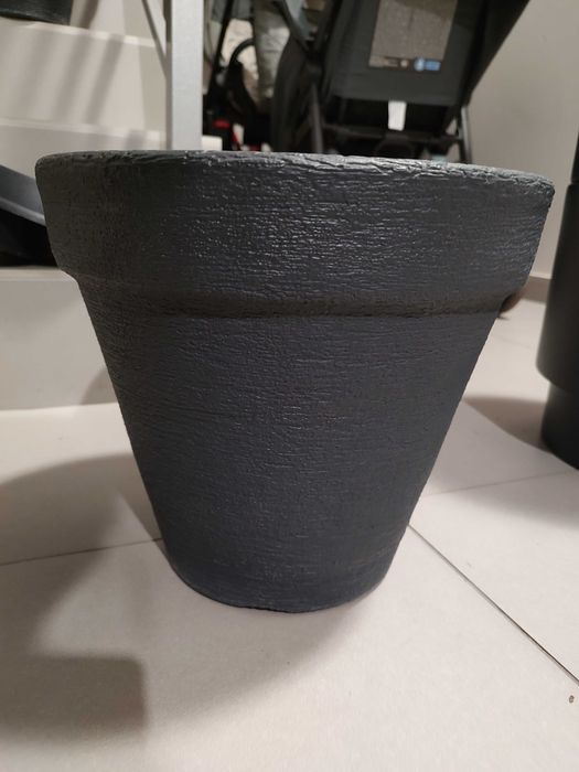 Doniczki plastikowe Massive DBC30 + Podstawki PR27 antracyt 4szt 30 cm