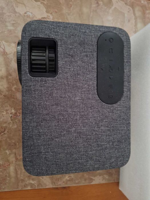 Projetor PRIXTON Lumière (5000 lúmens - HD - LED)