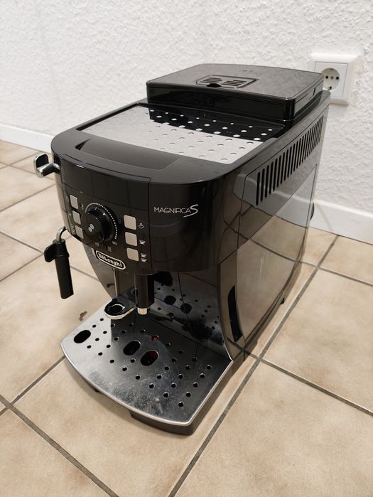 Кавомашина Delonghi Magnifica S "Кавомашина в кожен Дім"