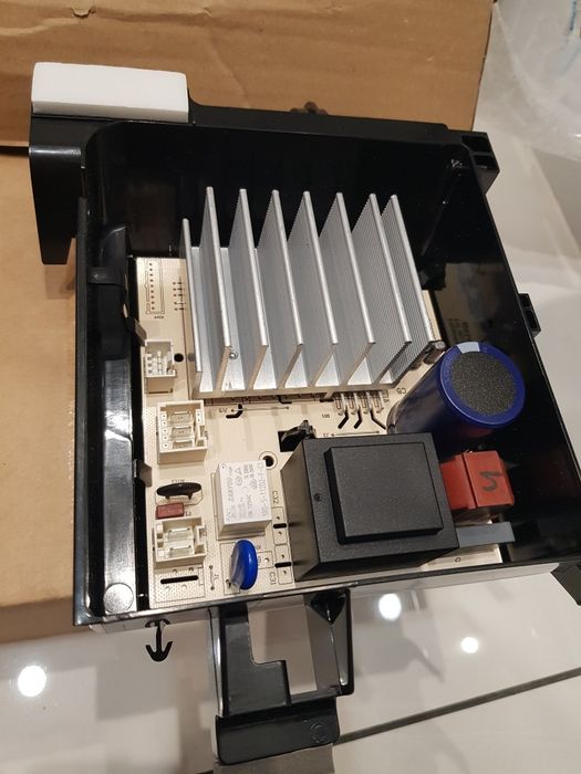 Moduł sterujący pralki suszarki Beko Grundig Arcelik 2500_00_1000