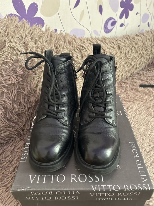 Зимові чоботи жіночі