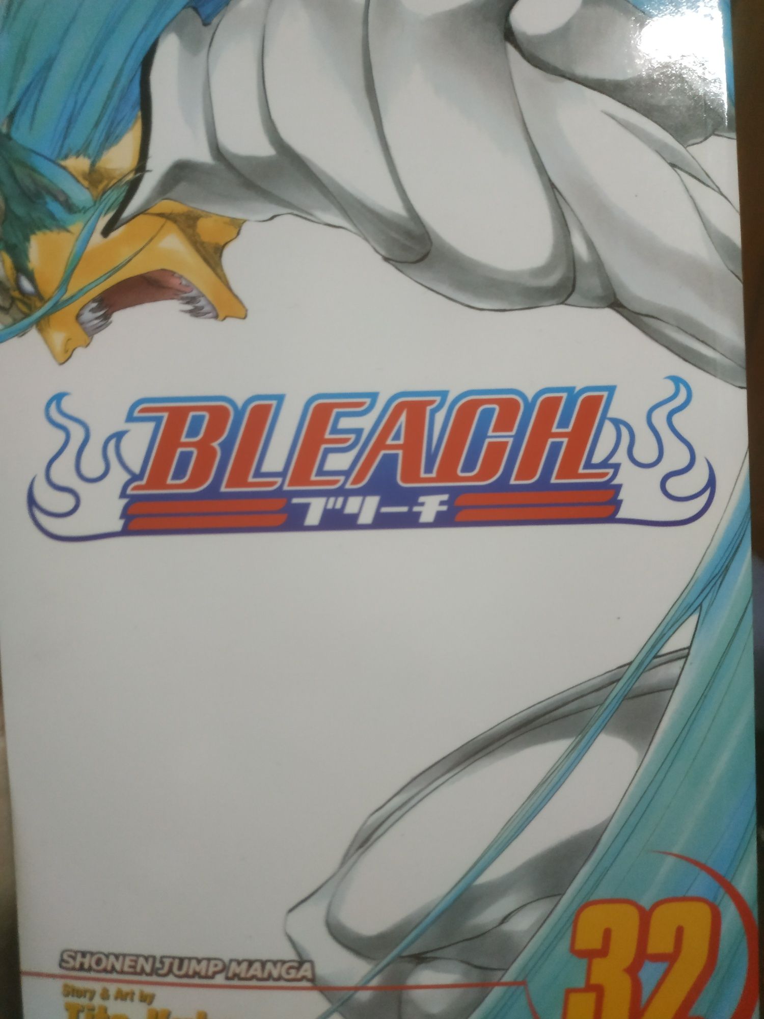 Vendo Volumes/Livros Manga Bleach  (1 ao 65) (Portes Grátis)