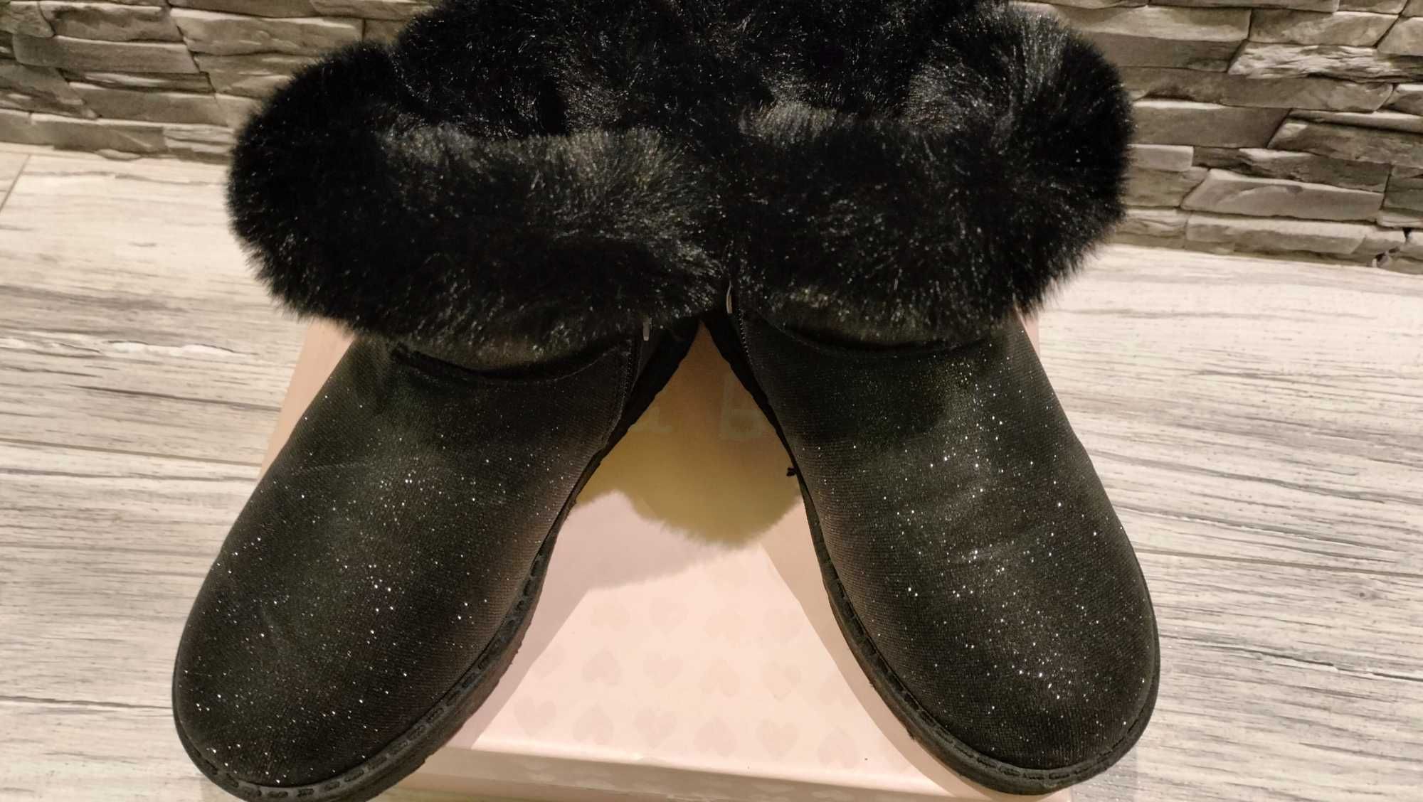 Buty typu emu dziewczynka r.32