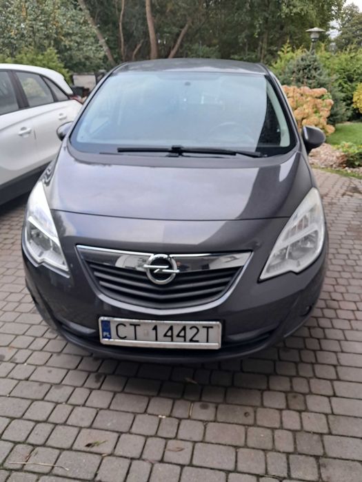 Opel Meriva w świetnym stanie – idealny dla rodziny!