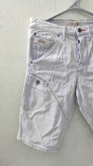 Шорти джинсові Jack & Jones 

розмір: M