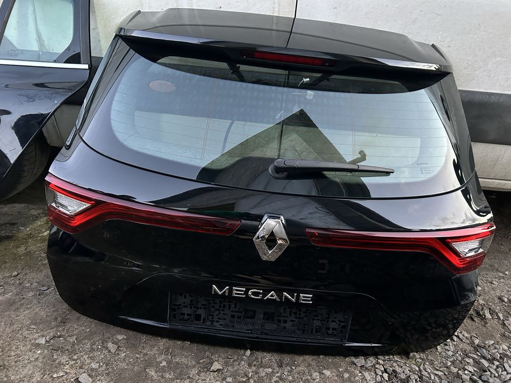Renault Megane 4 (Рено Меган ) двері