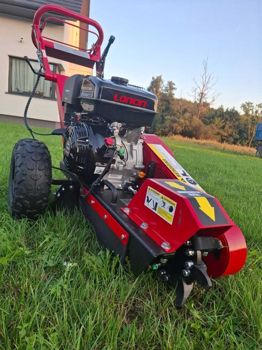 Rozdrabniacz, wiertnica, młot kłujący, niwelator, walec, podkaszarka