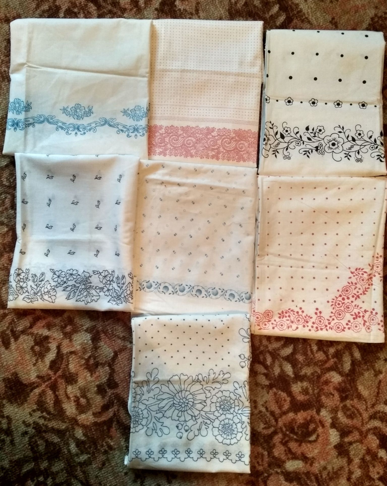 Носовые платочки, полотенце, платки