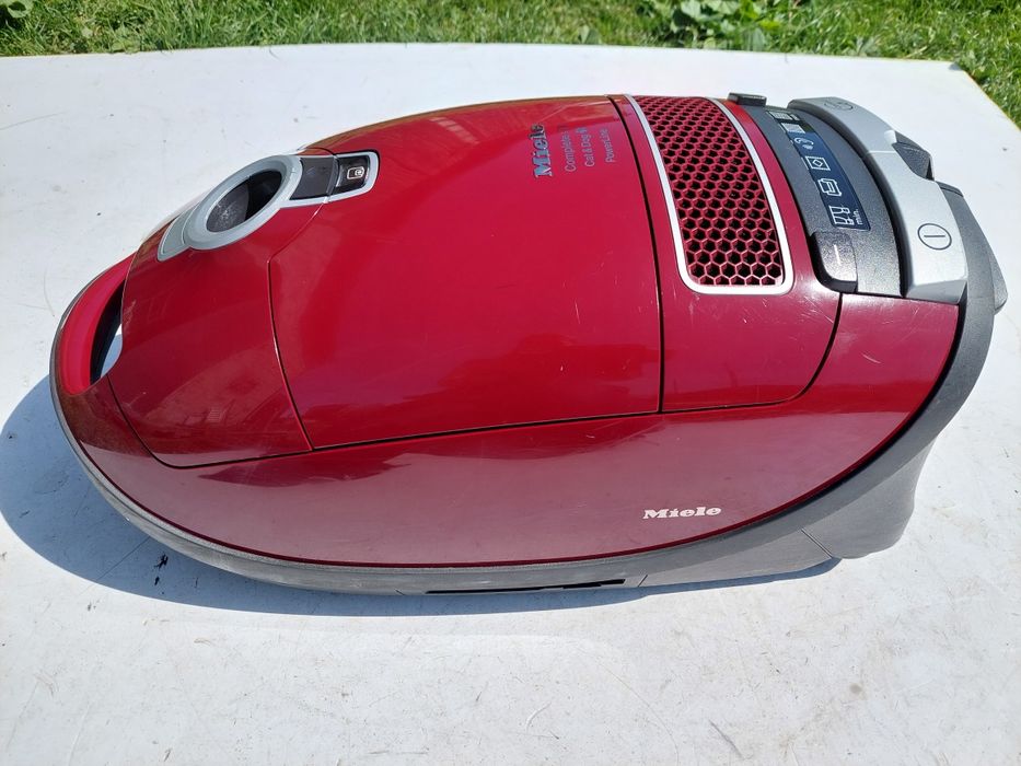 Odkurzacz miele c3 cat & dog baza