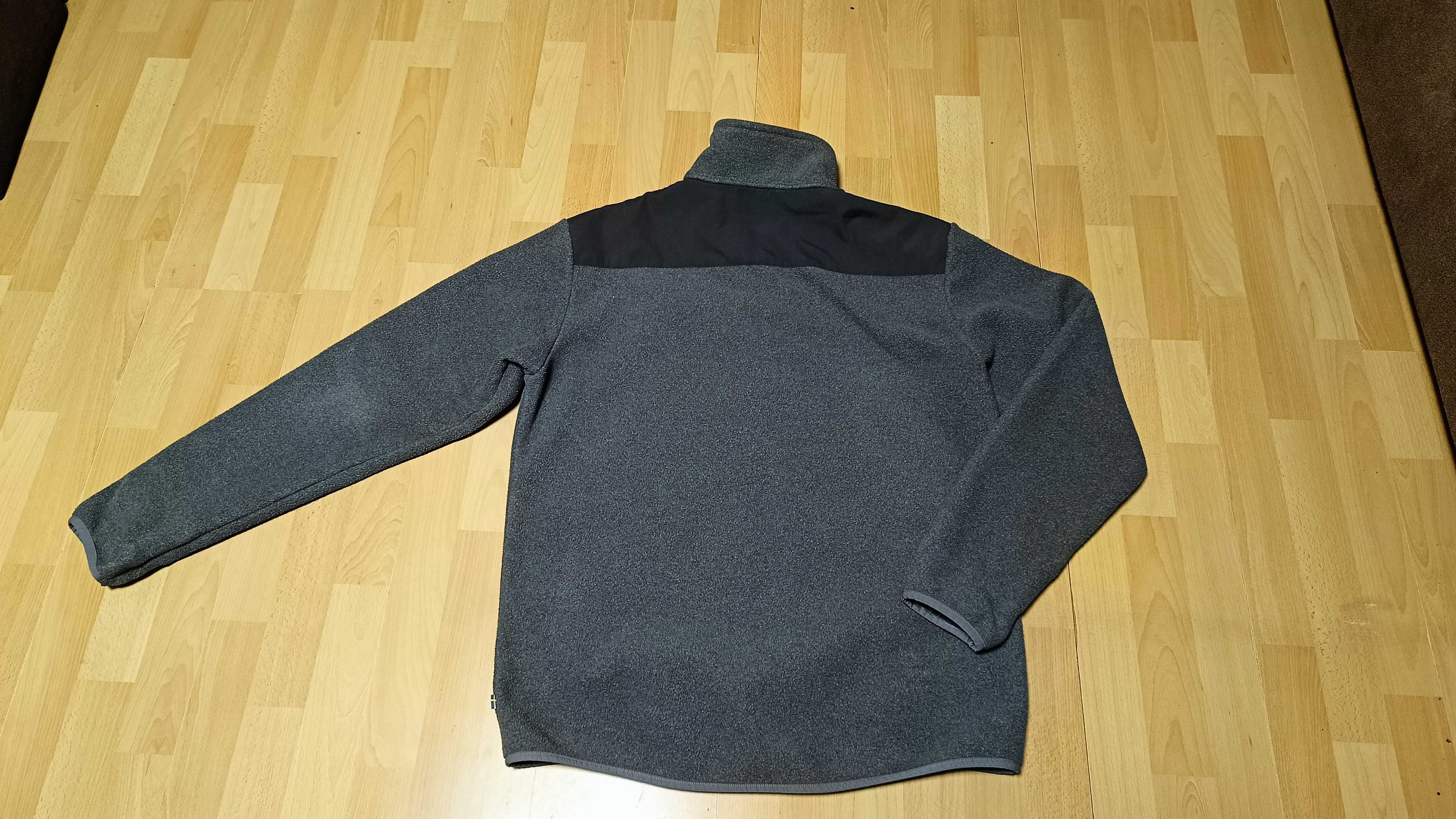 Męska kurtka polarowa FJALLRAVEN r.XL stan bardzo dobry