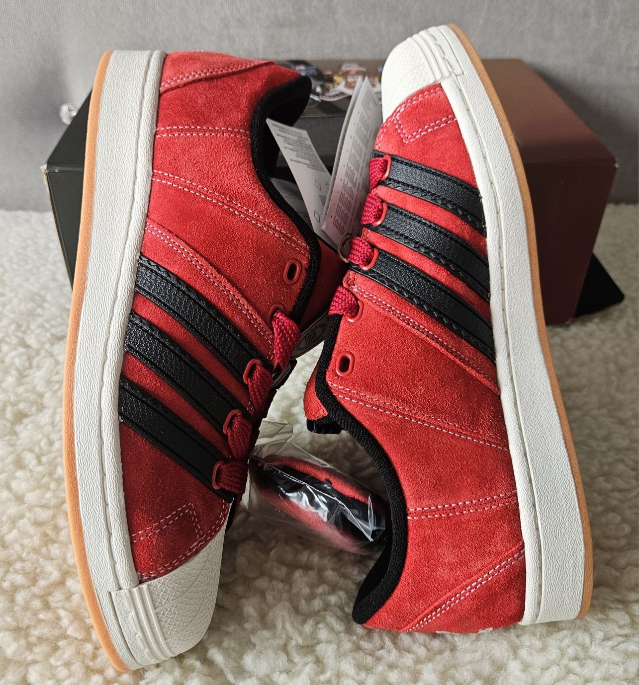 Adidas Supermodified YNuK Power Red IE2176 -r. 42⅔