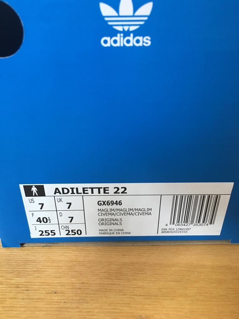 adidas adilette 22