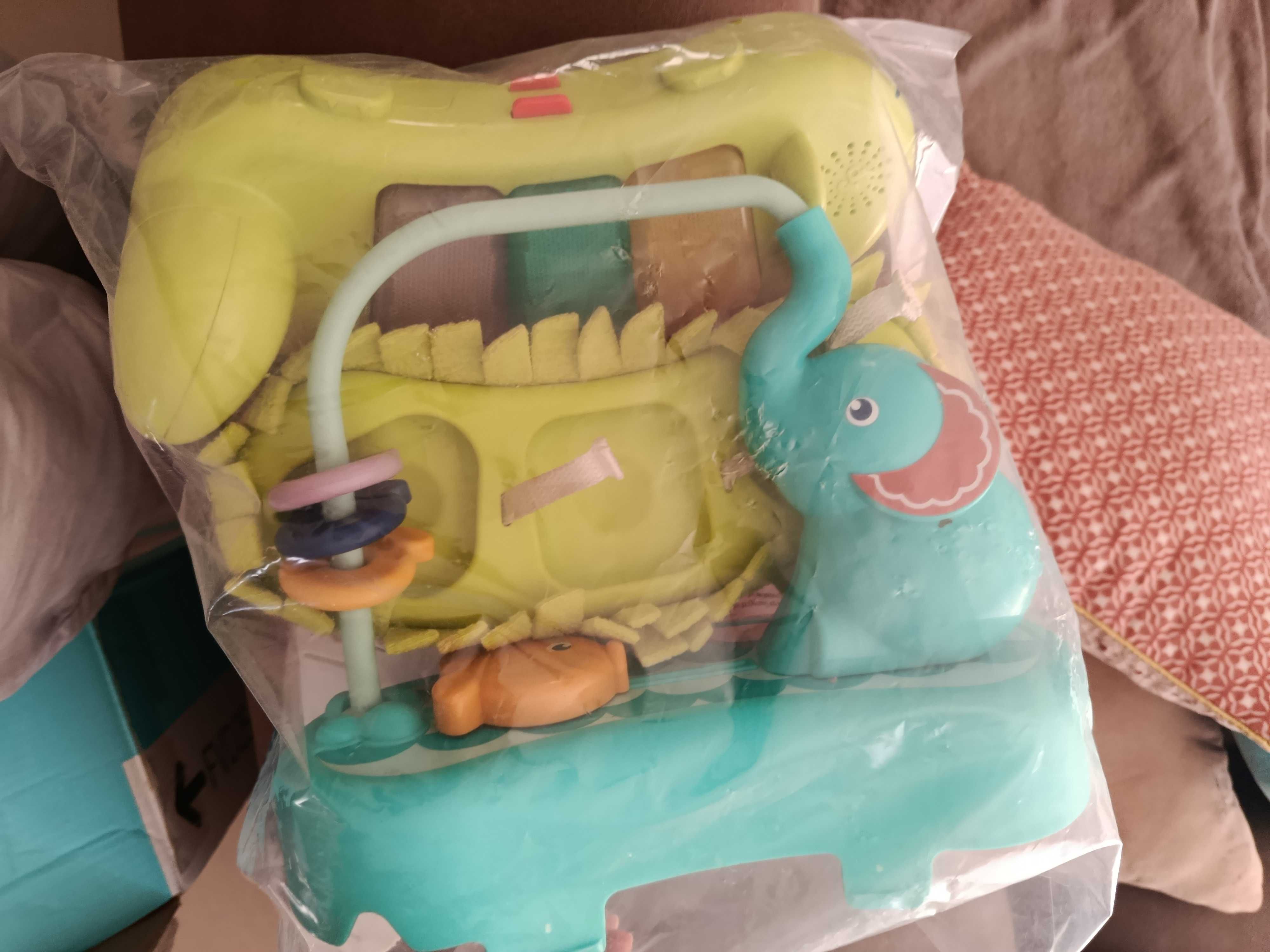 Mesa de actividades fisher price 2 em 1 evolutiva