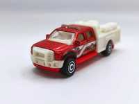 Samochodzik Resorak Matchbox Ford F-550 Super Duty S1#44