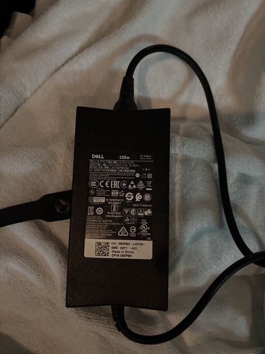 Docking Station Dell D6000 com Carregador Original – Excelente Estado