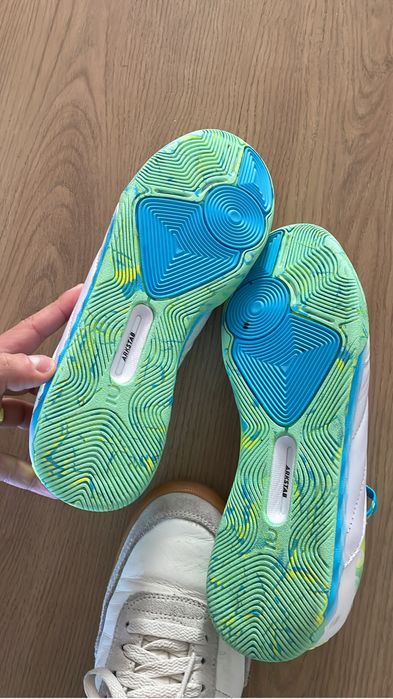 Futsal em Couro Eskudo Pro Época 2024/25 (KIPSTA)