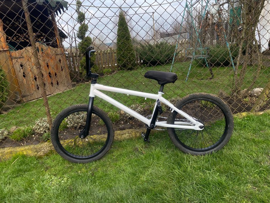 Продам велосипед bmx