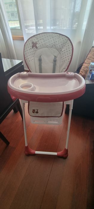 Cadeira de bebé para refeição