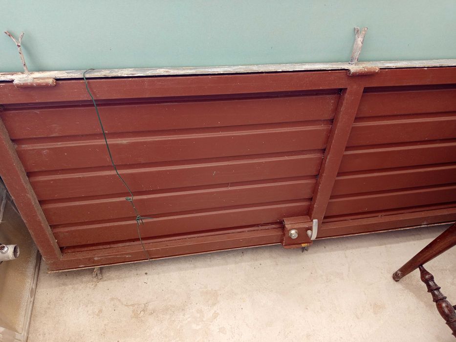 porta de ferro galvanizada não enferruja