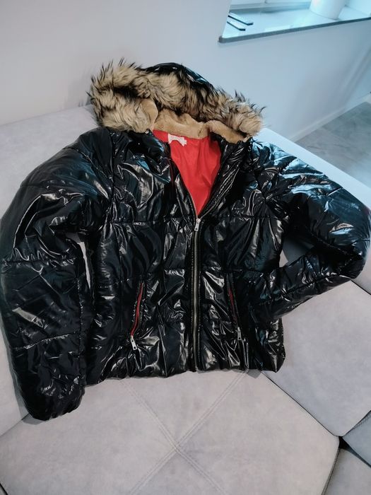 Kurtka błyszcząca czarna M L