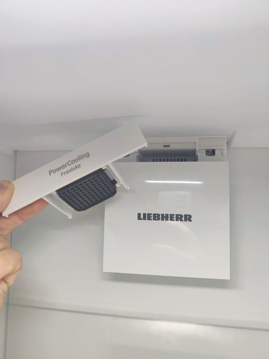 Вбудований холодильник LIEBHERR IRBd 4120. Bio-Fresh. 2023 Wi-Fi