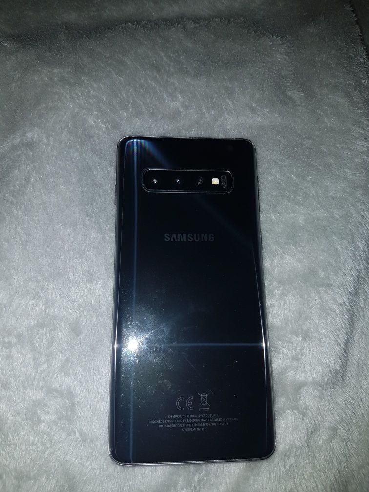 samsung galaxy S10