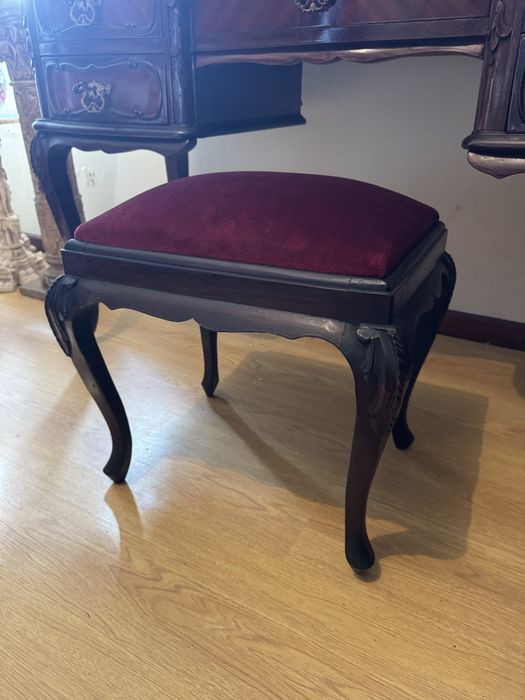 Tocador com banco + cadeira