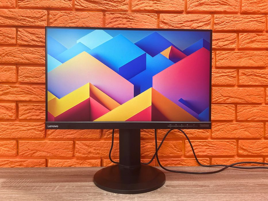 Монітор 23" Lenovo T23i-10/ 1920х1080 IPS/ 8 bit, матовий/DP, HDMI,VGA