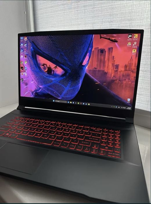 MSI Katana GF76 RTX3070