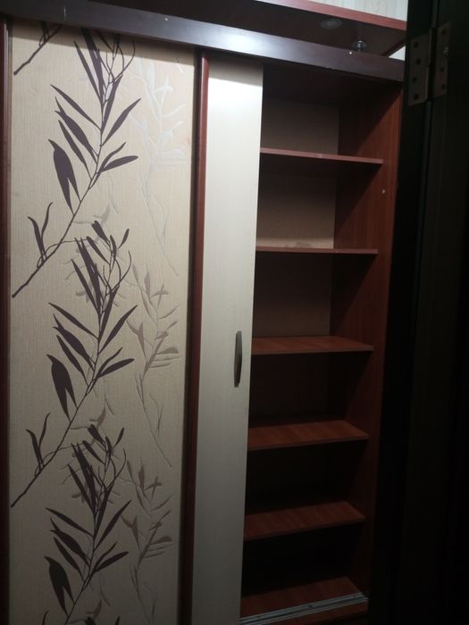 Шкаф в прихожую самовывоз